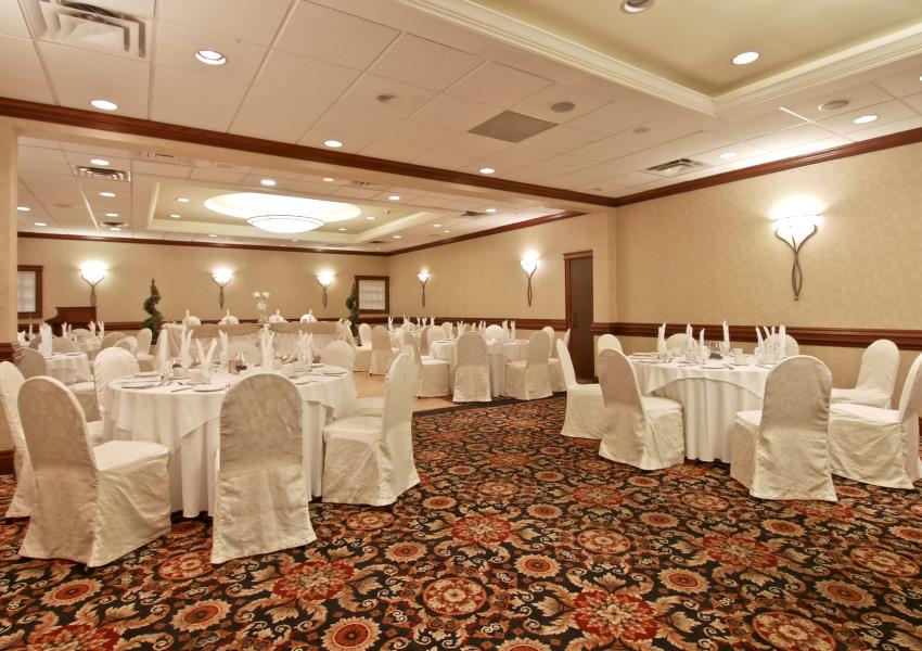 Dalhousie Ballroom - Book this meeting room in St. Catharines